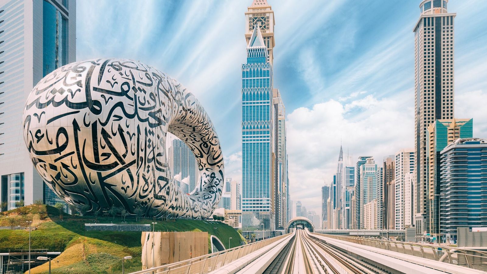 Gorgeous Dubai — Skyline, Sands & Sea in 3 Nights