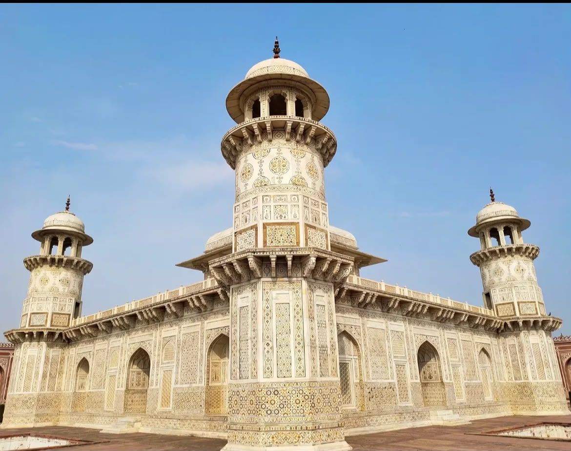 Day 2 Delhi to Agra